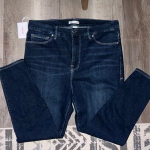 Good American Good Legs crop high waisted Skinnies size 16